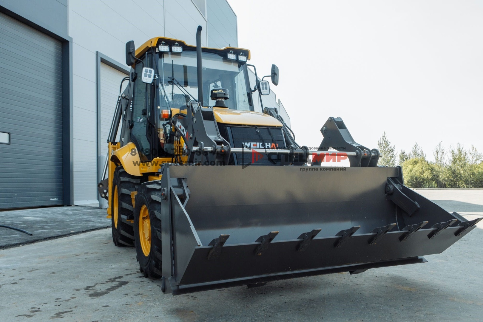 Экскаватор погрузчик WEHEAVY WLB468-II (Сarraro) 12