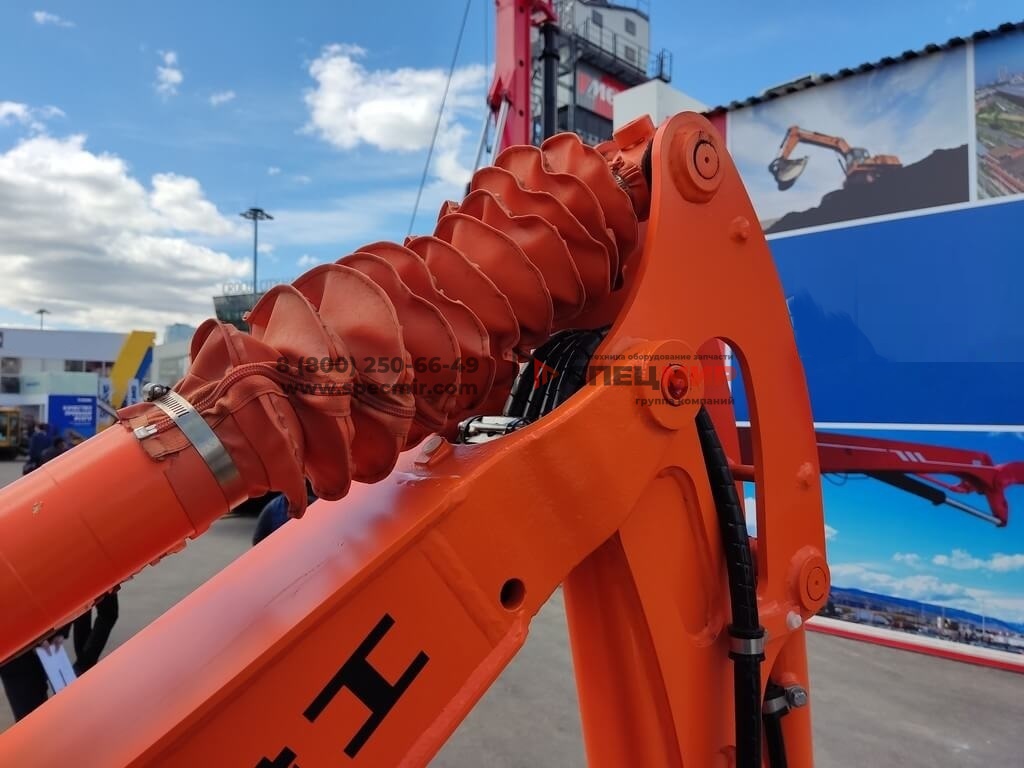 Экскаватор гусеничный LONKING CDM6016 10