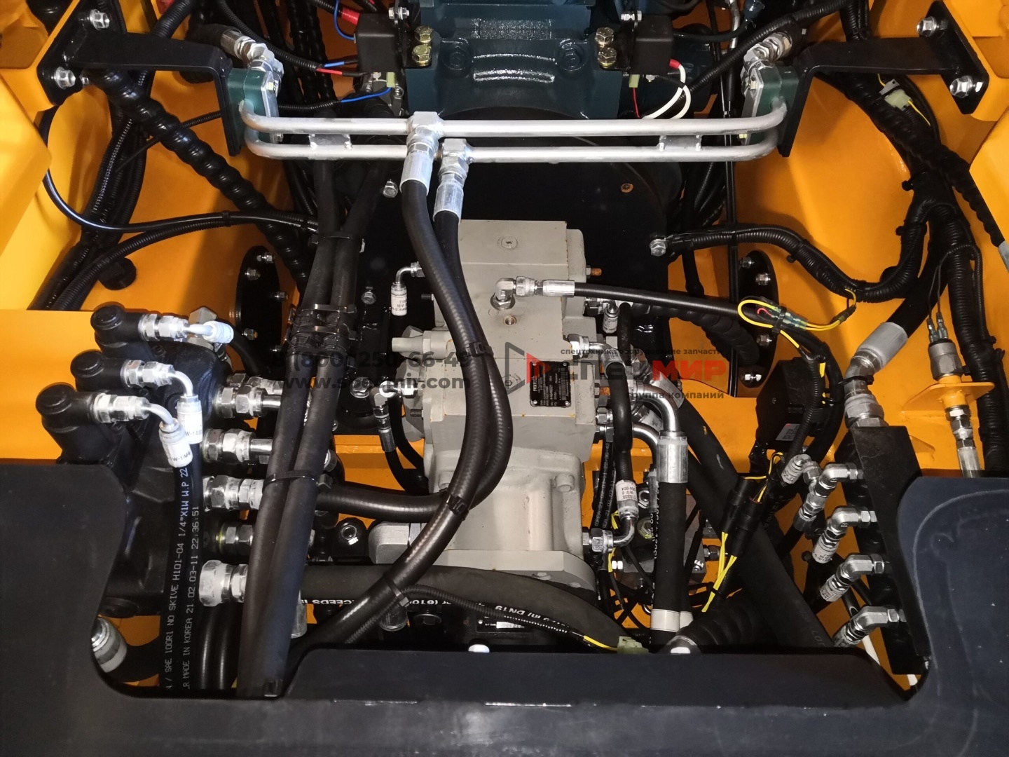 Мини-Погрузчик Bawoo BSL350EX 9