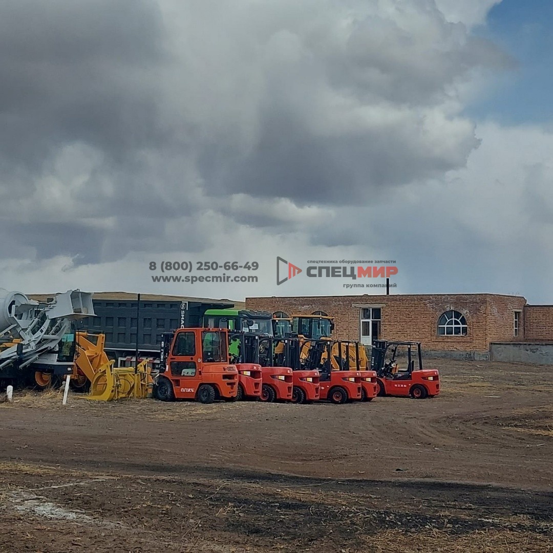 Дизельный вилочный погрузчик Lonking FD30T 5