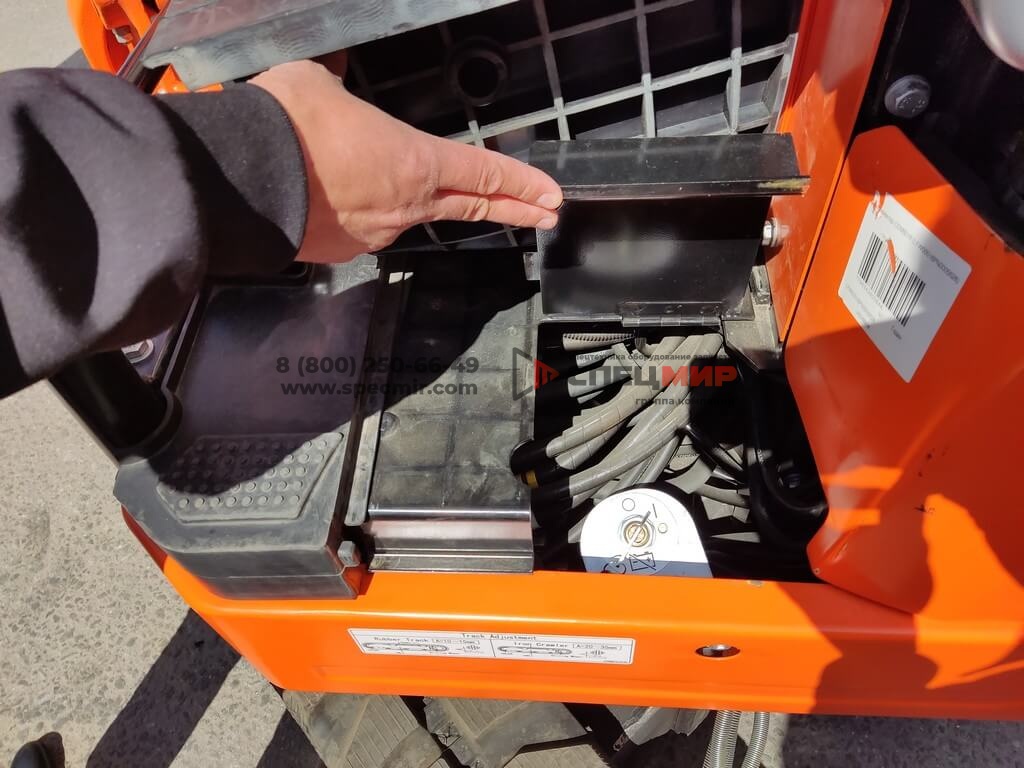 Экскаватор гусеничный LONKING CDM6016 6