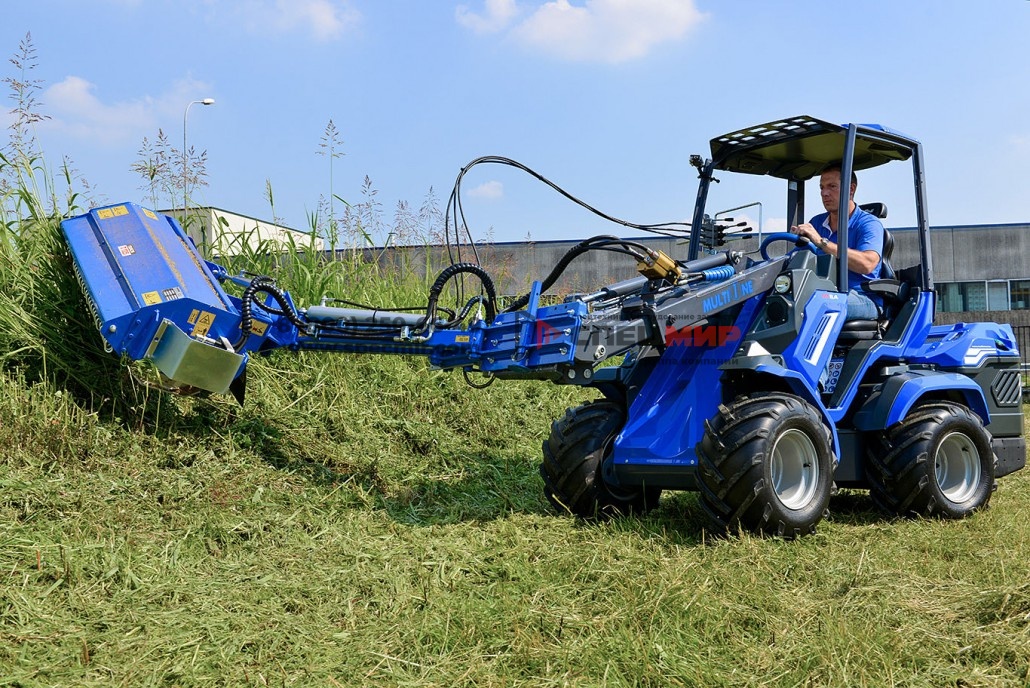 Мини погрузчик MultiOne 8.4SK 1