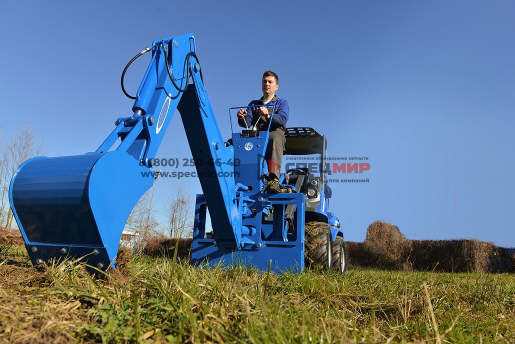 Мини погрузчик MultiOne 7.2 K 3