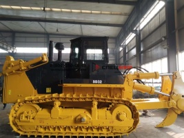 Бульдозер MAX POWER MD 32F (без рыхлителя и лебедки)
