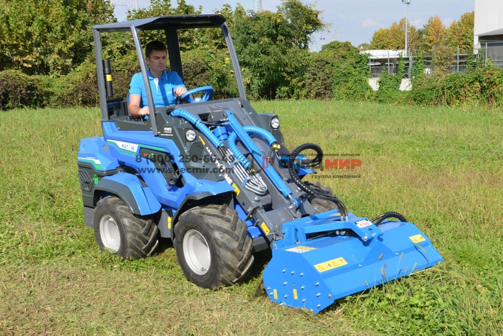 Мини погрузчик MultiOne EZ7 4