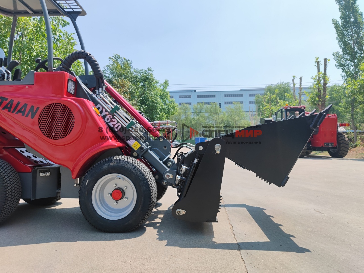 Мини-Погрузчик Taian DY620 10